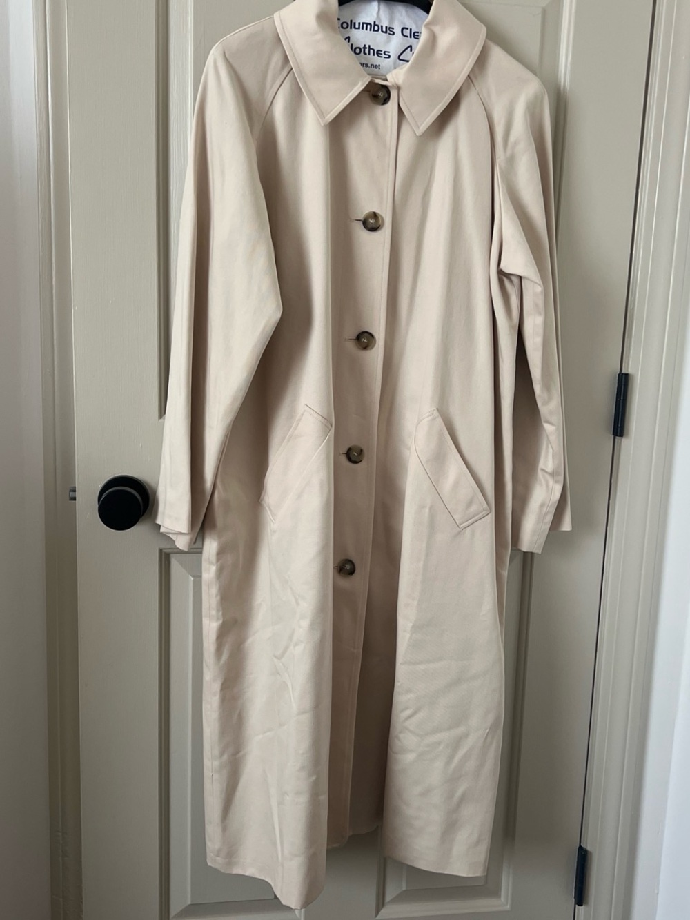 Sezane Clyde Trench in Ecru